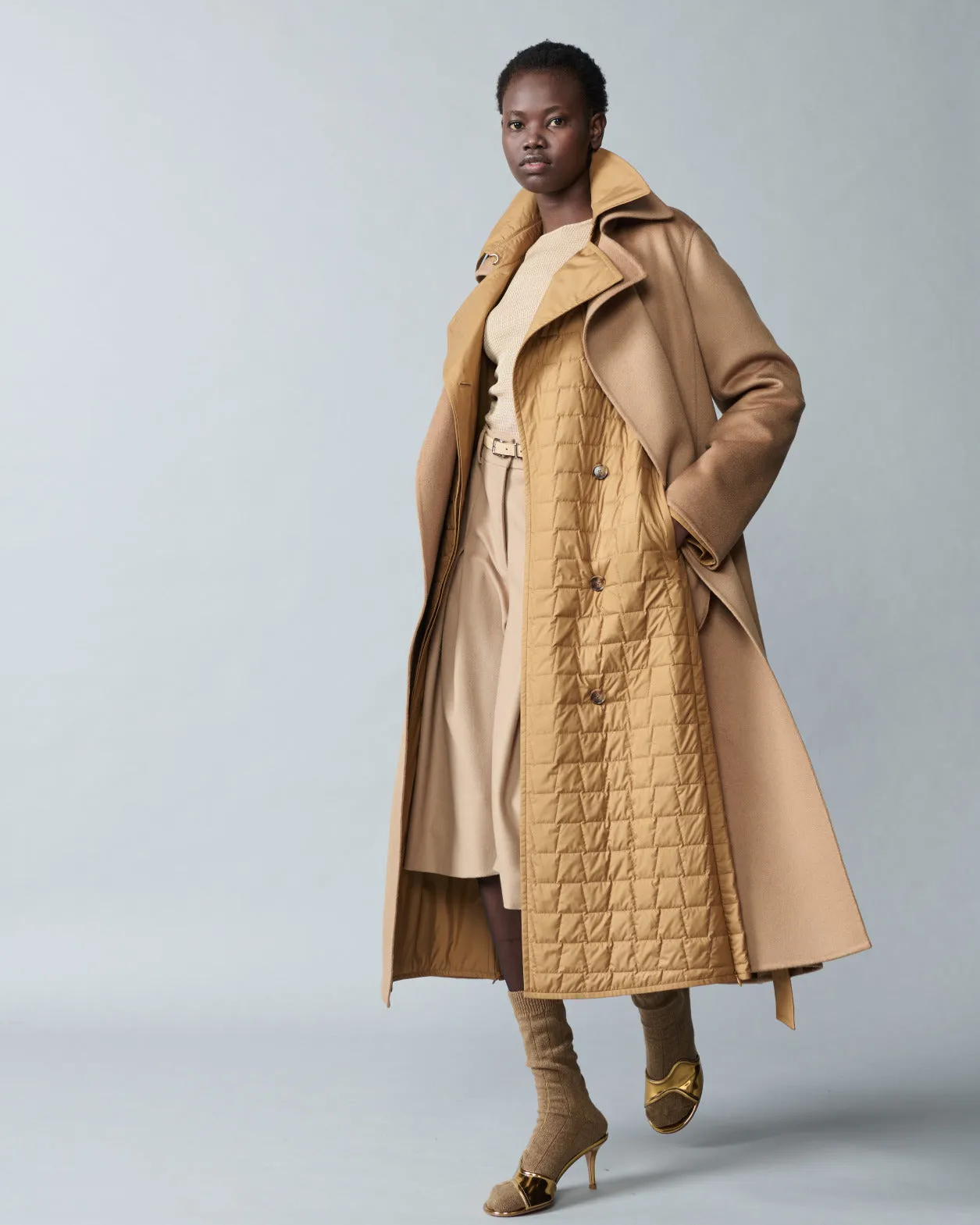 100% Cashmere Wrap Coat in Trench Style Akris
