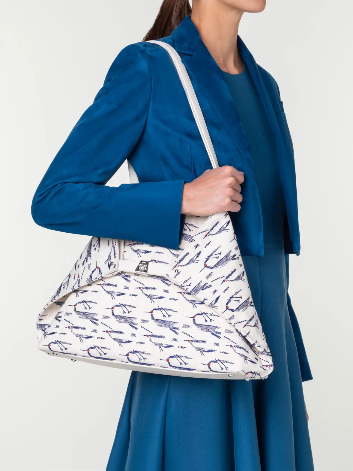 Ai Medium Shoulder Tote Akris