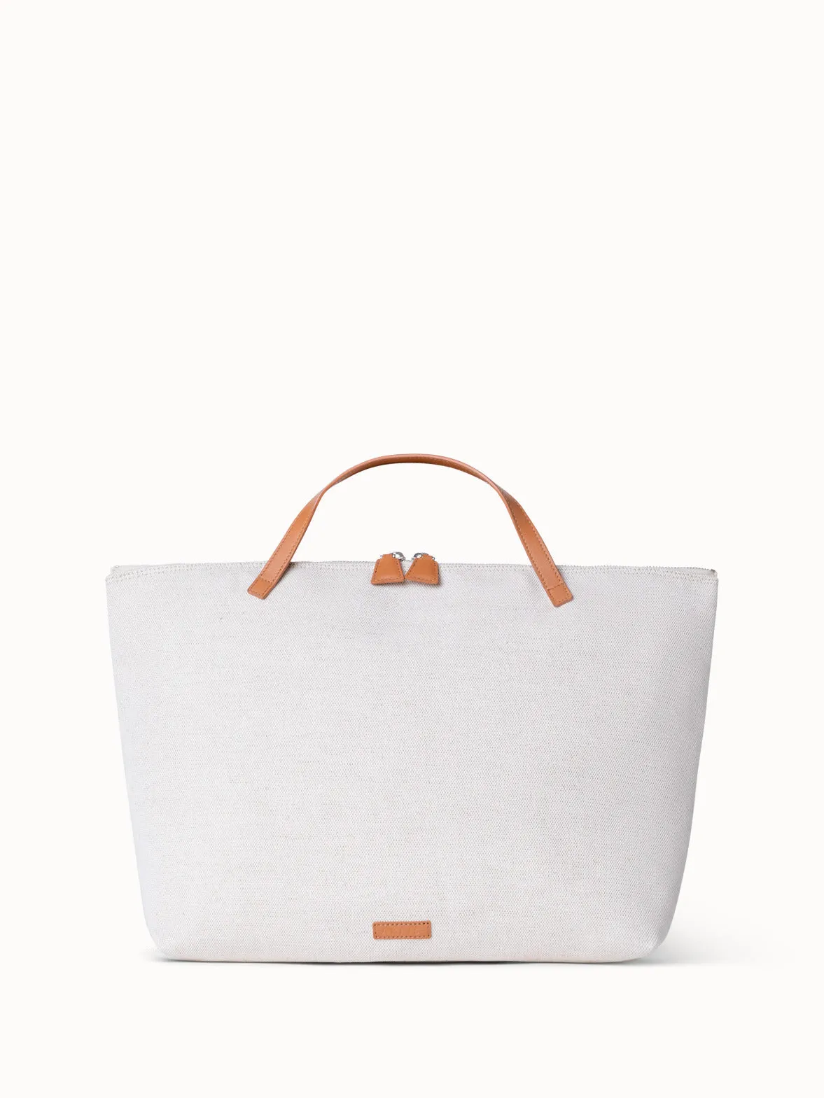 Ai Medium Shoulder Tote Akris