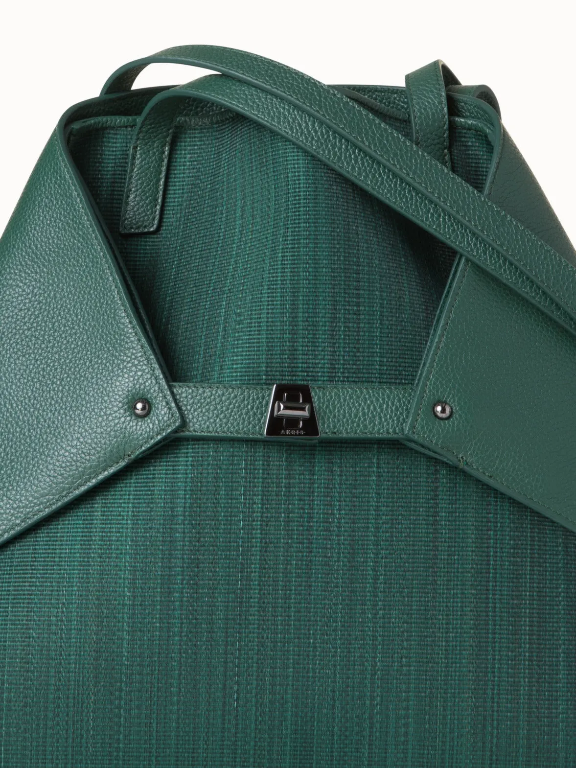Ai Medium Shoulder Tote Akris