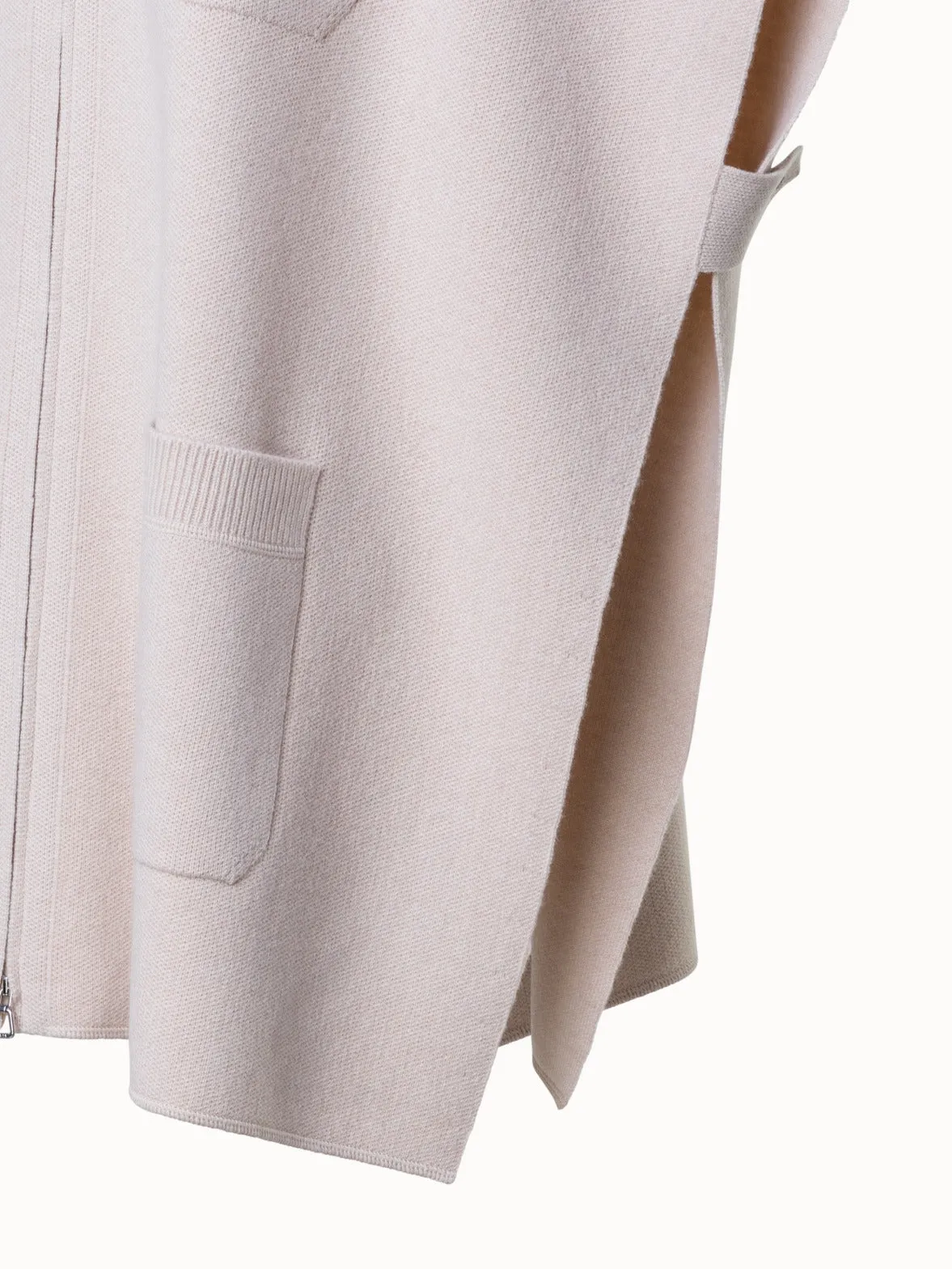 Cape in 100% Cashmere Piqué Akris