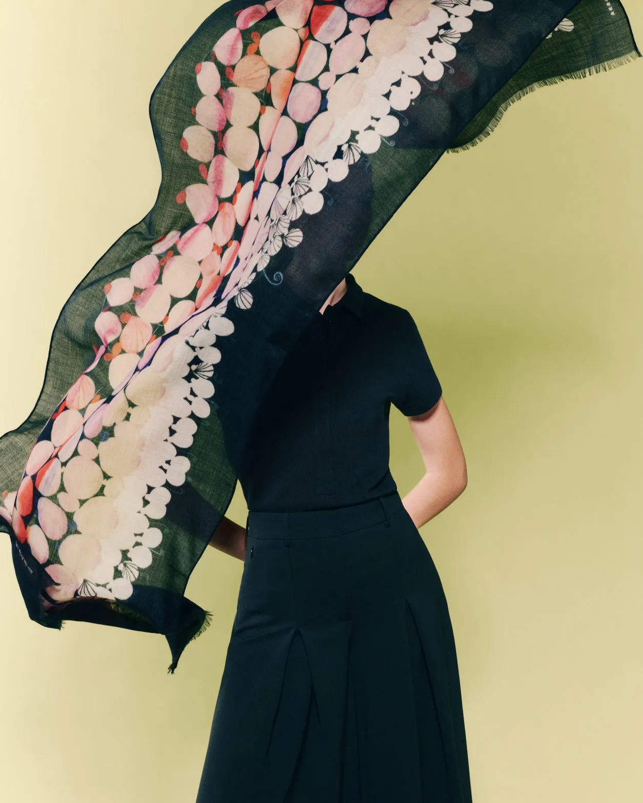 Cashmere Scarf with Silver Dollars Print Akris