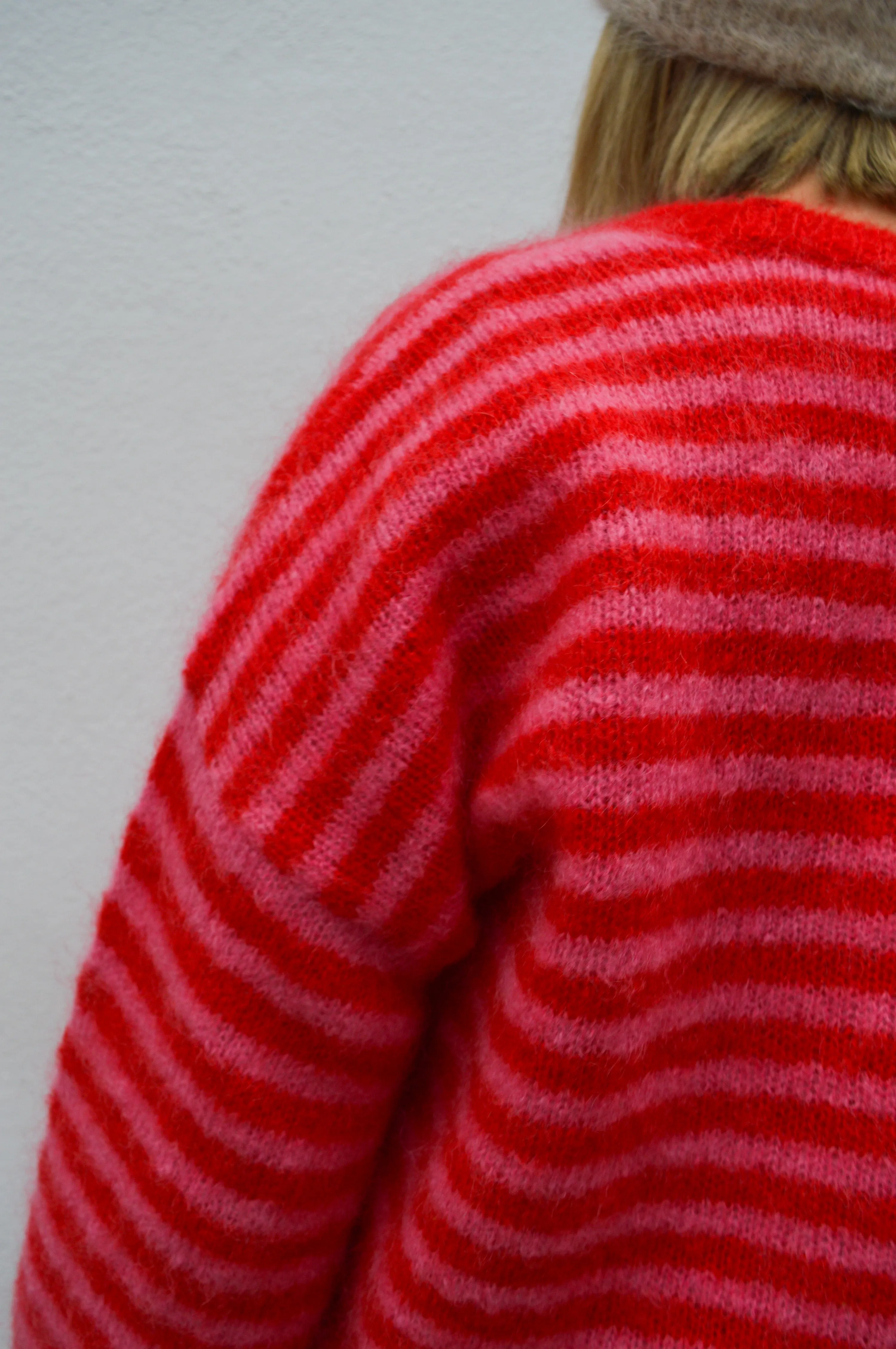 Des Petits Hauts Alvaro Tomato and Pink Cardigan