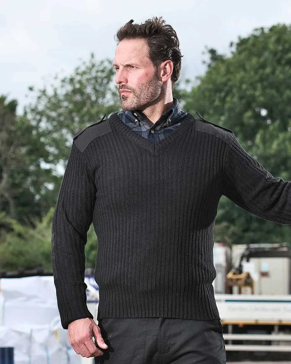 Fort V-Neck Combat Jumper