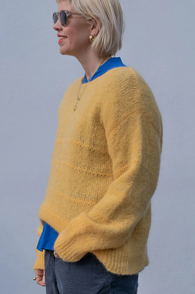 Maison Anje Beryton Uni Ochre Pullover