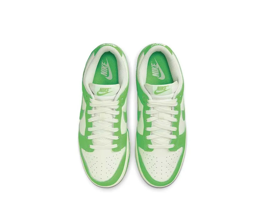 Nike Dunk Low W "Green Strike"