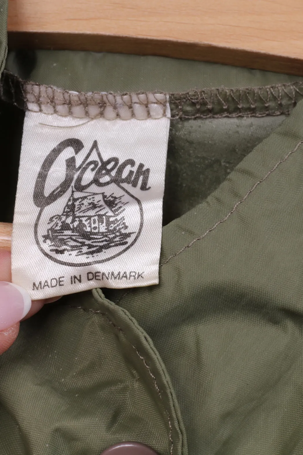 Ocean Womens S (L) Long Coat Green Snaps Hidden Hood Vintage Sas