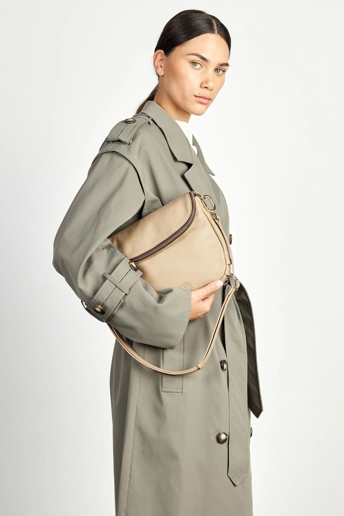 Saben Fifi Crossbody Tea