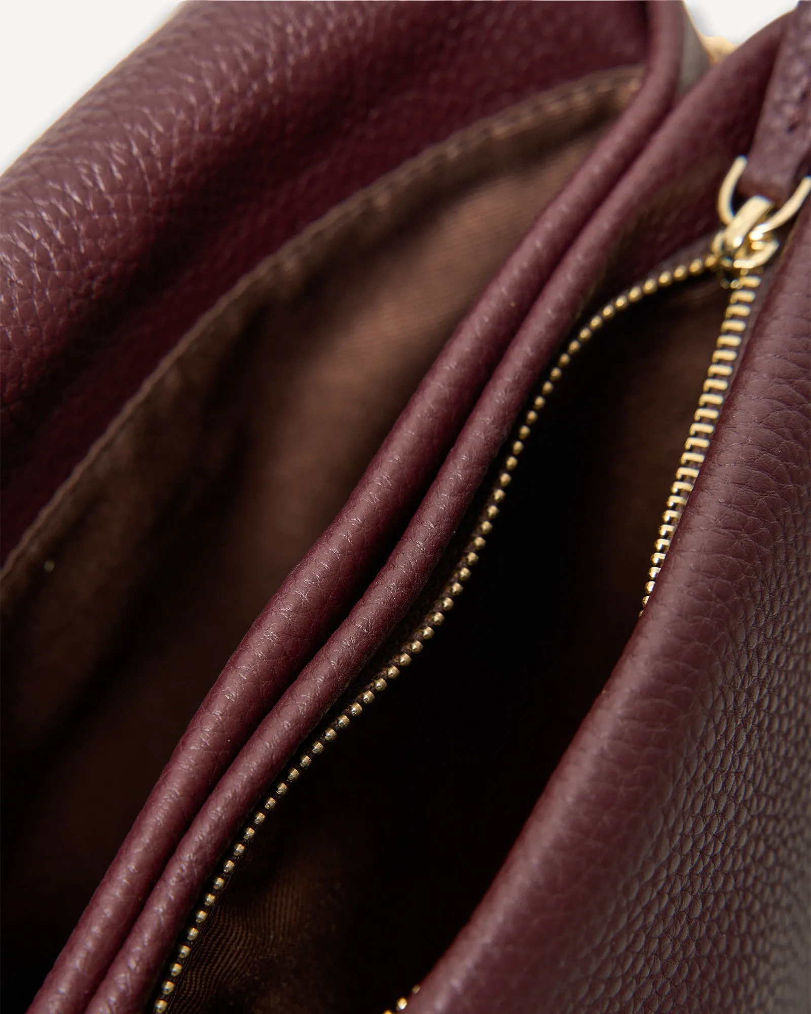 Saben Fox Crossbody Bag Merlot Bubble