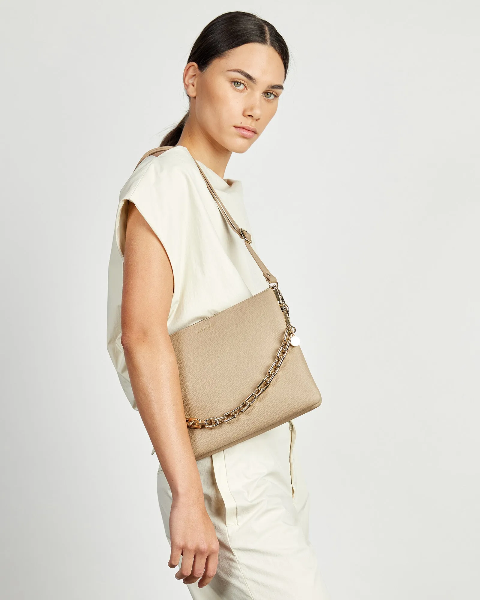 Saben Matilda Crossbody Tea   Chunky Chain
