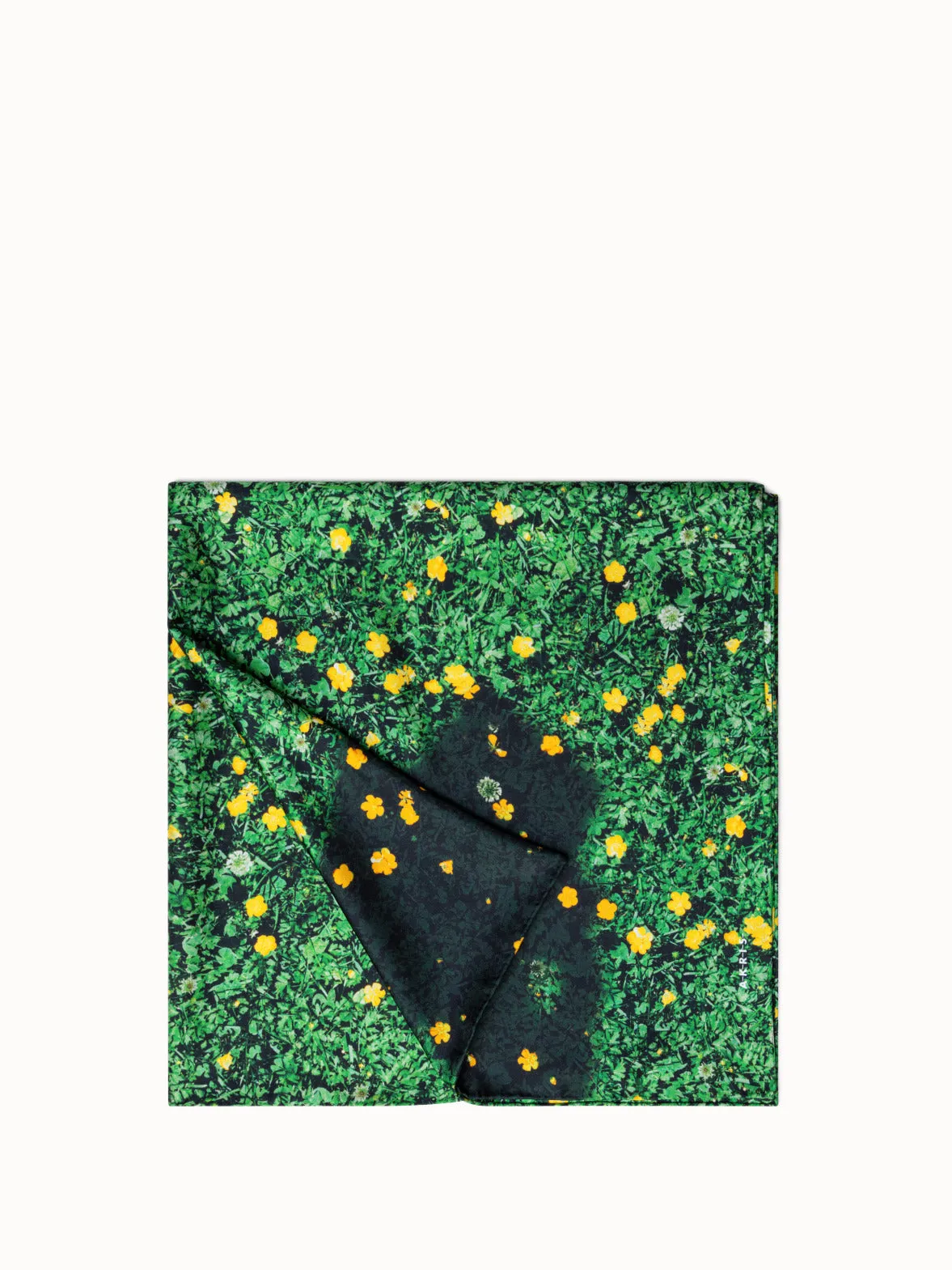 Scarf in Silk with Buttercups Print Akris