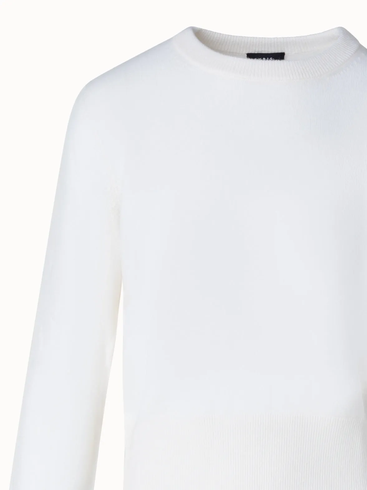 Short O-Neck Sweater in 100% Cashmere Akris