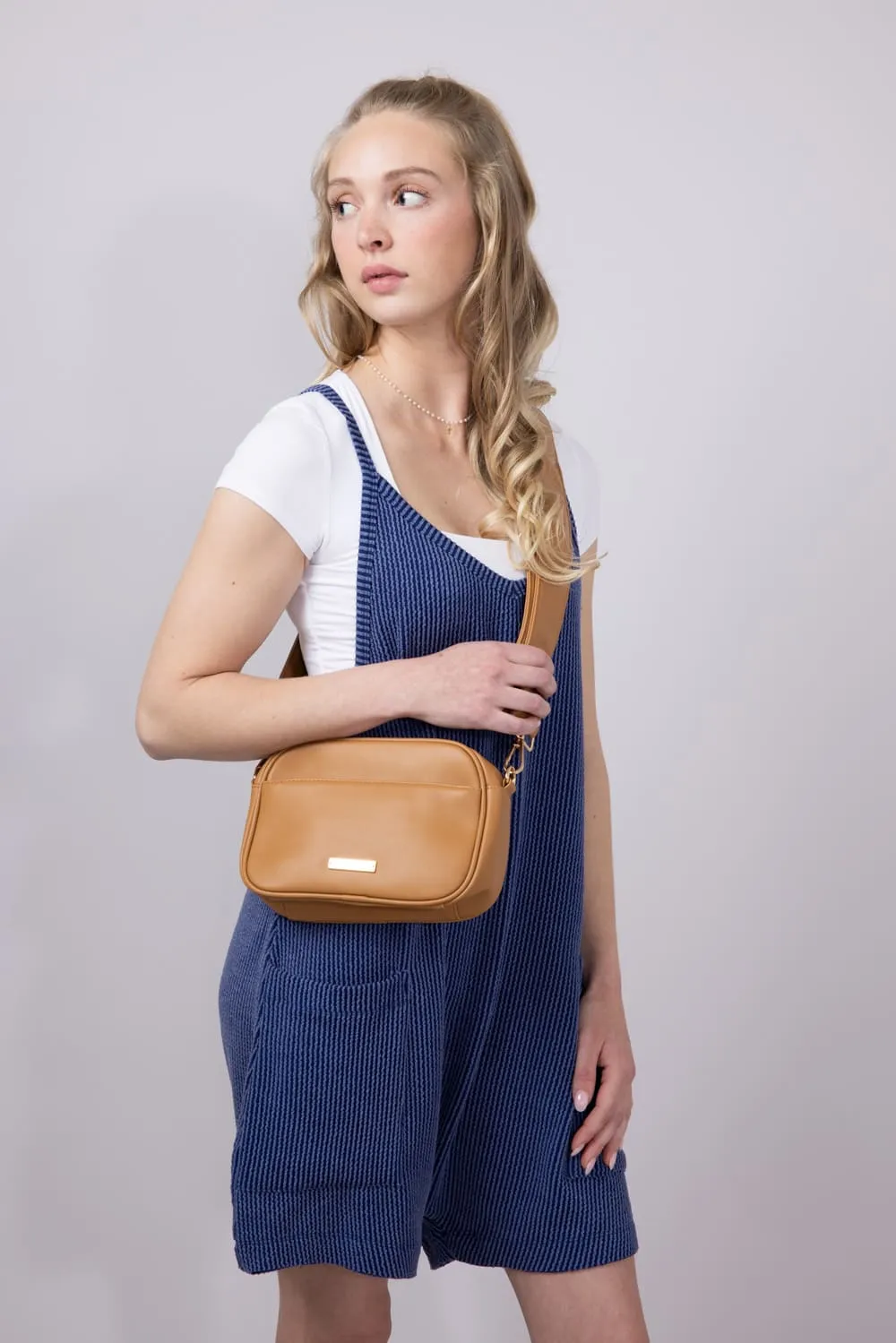 Simply Southern Ibiza Crossbody Purse in Chia Brown | 0125-BAG-LTHR-CRSBDY-IBZA-CHAI