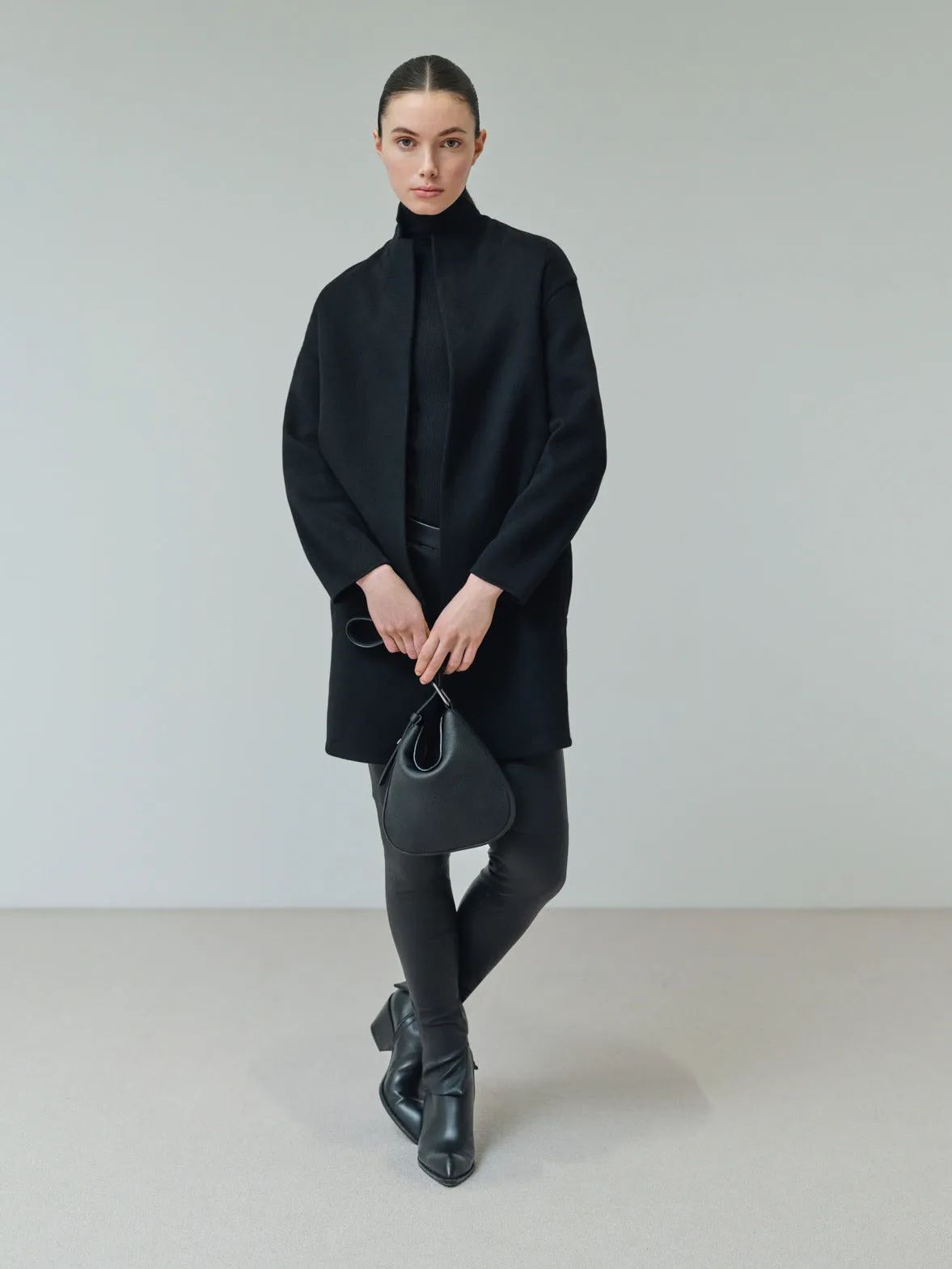 Single Breasted Coat from Cashmere Double-Face Akris