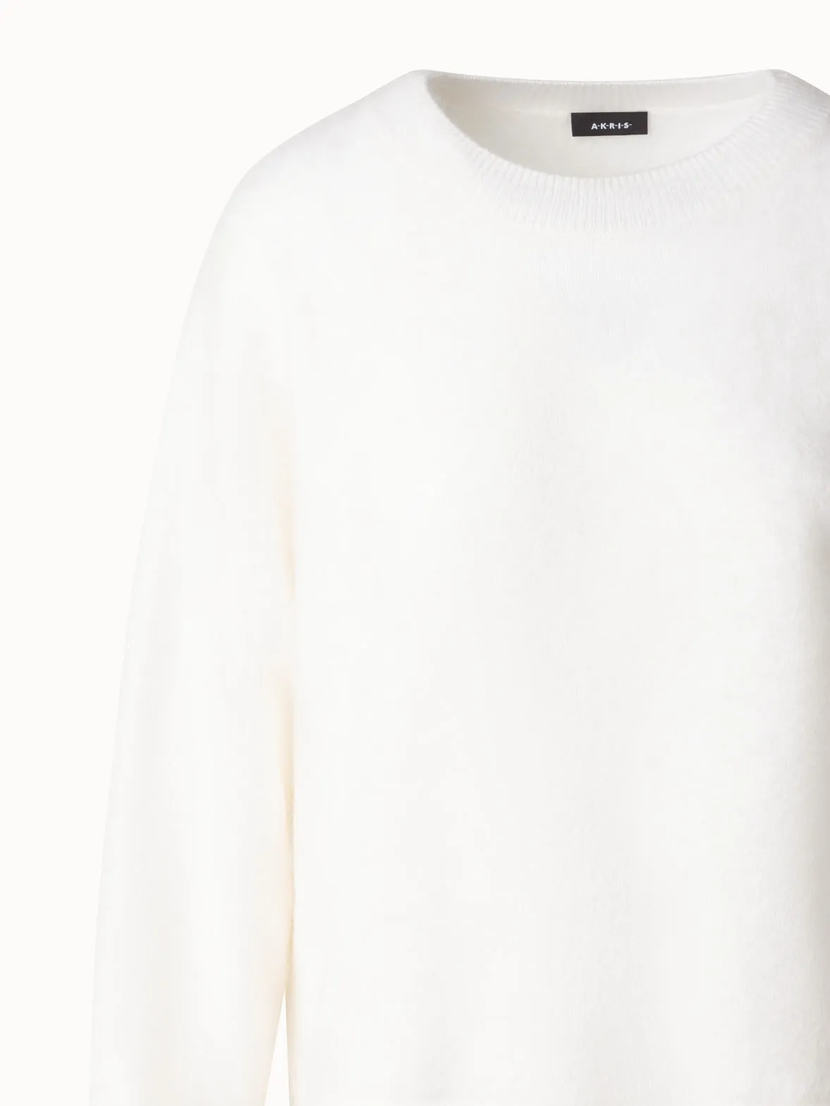 Ultra-Soft Long Sleeve Cashmere Sweater Akris